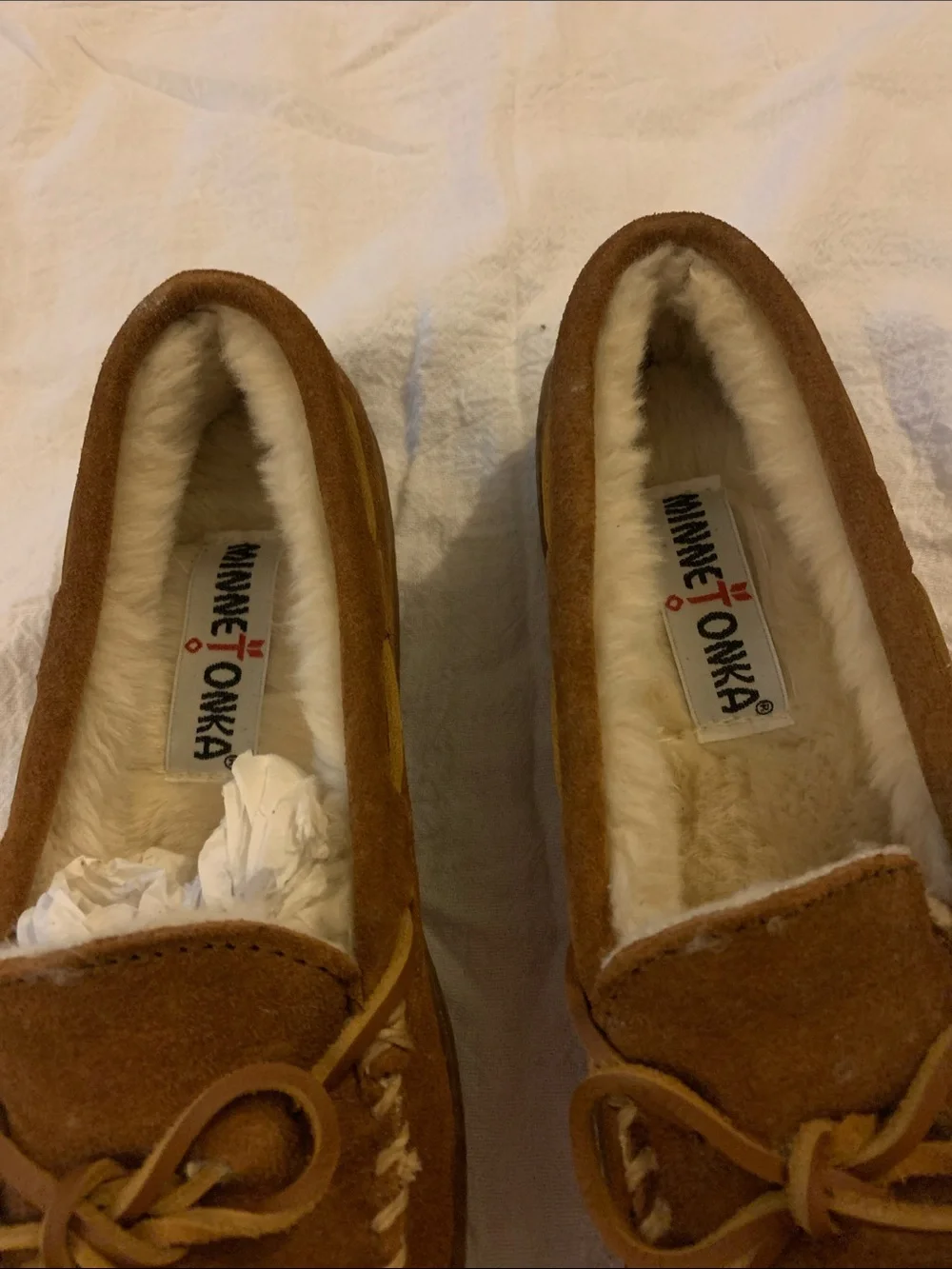 Minnetonka Women’s Moccasin Brown Shoe Slipper Sz 6 NEW Shearling Lined Hardsole